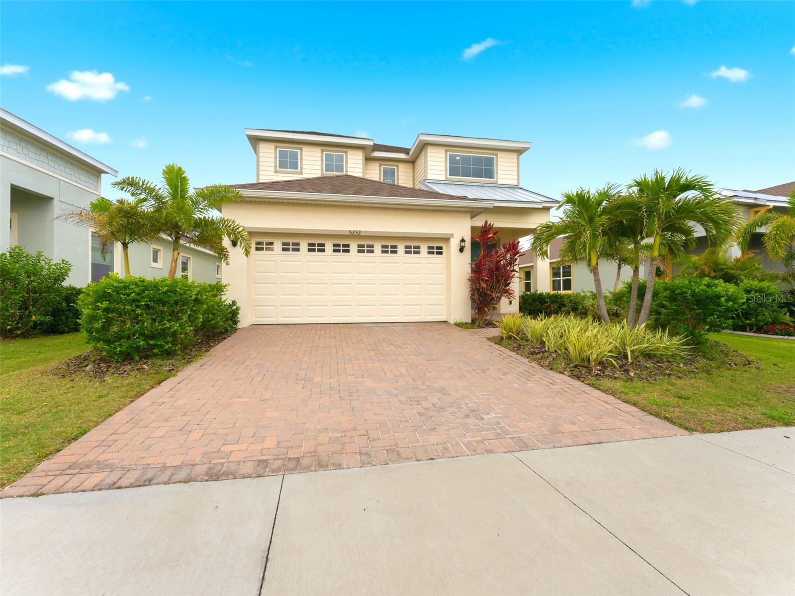 5232 Wishing Arch Dr, Apollo Beach, FL 33572 photo