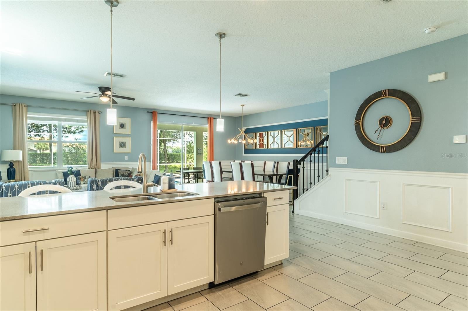 1532 Maidstone Ct, Davenport, FL 33896 photo