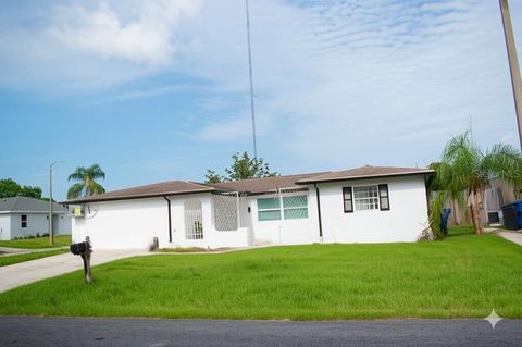 Single Family Residence in HOLIDAY FL 1741 FAIRFIELD STREET.jpg