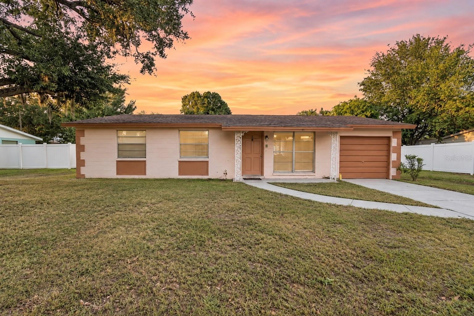205 Miller Mac Rd, Apollo Beach, FL 33572 photo