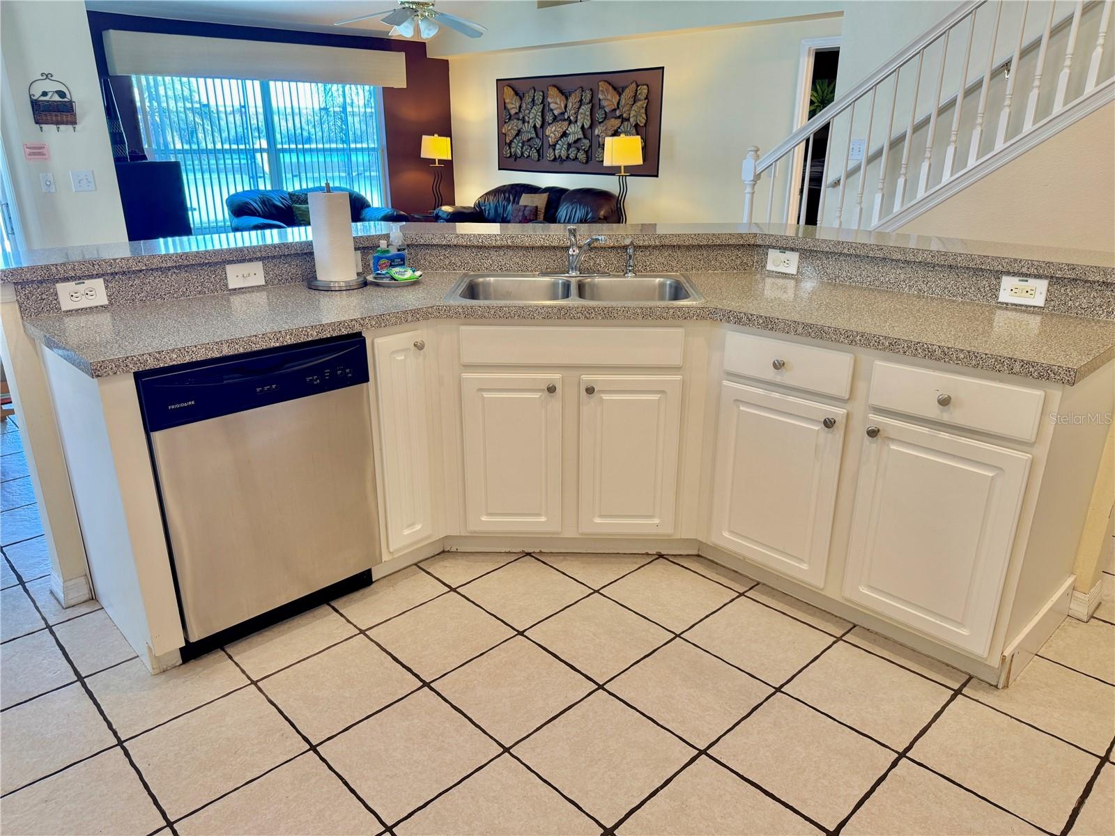 2666 Willow Glen Cir, Kissimmee, FL 34744 photo