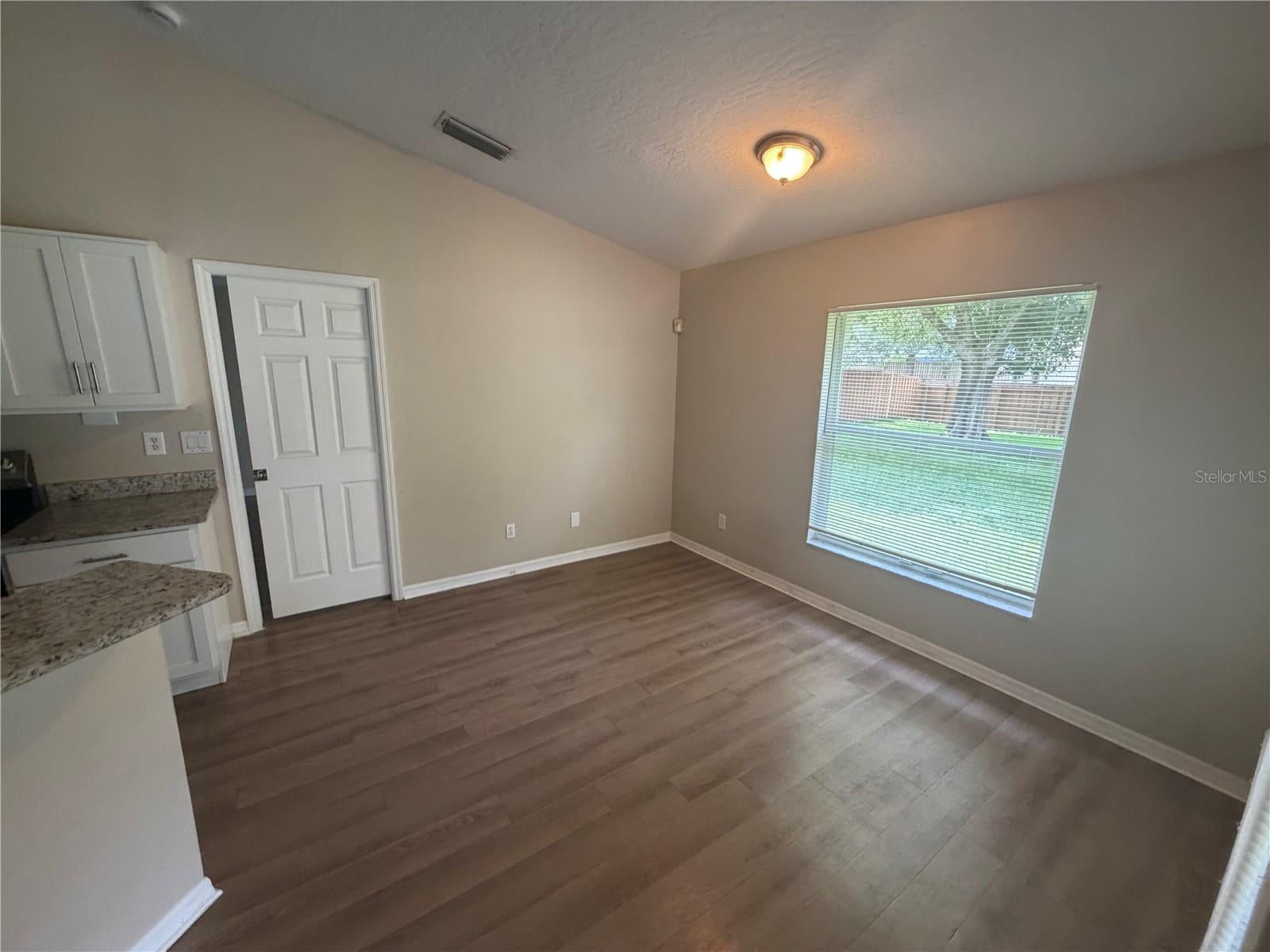 624 Sheridan Woods Dr, West Melbourne, FL 32904 photo