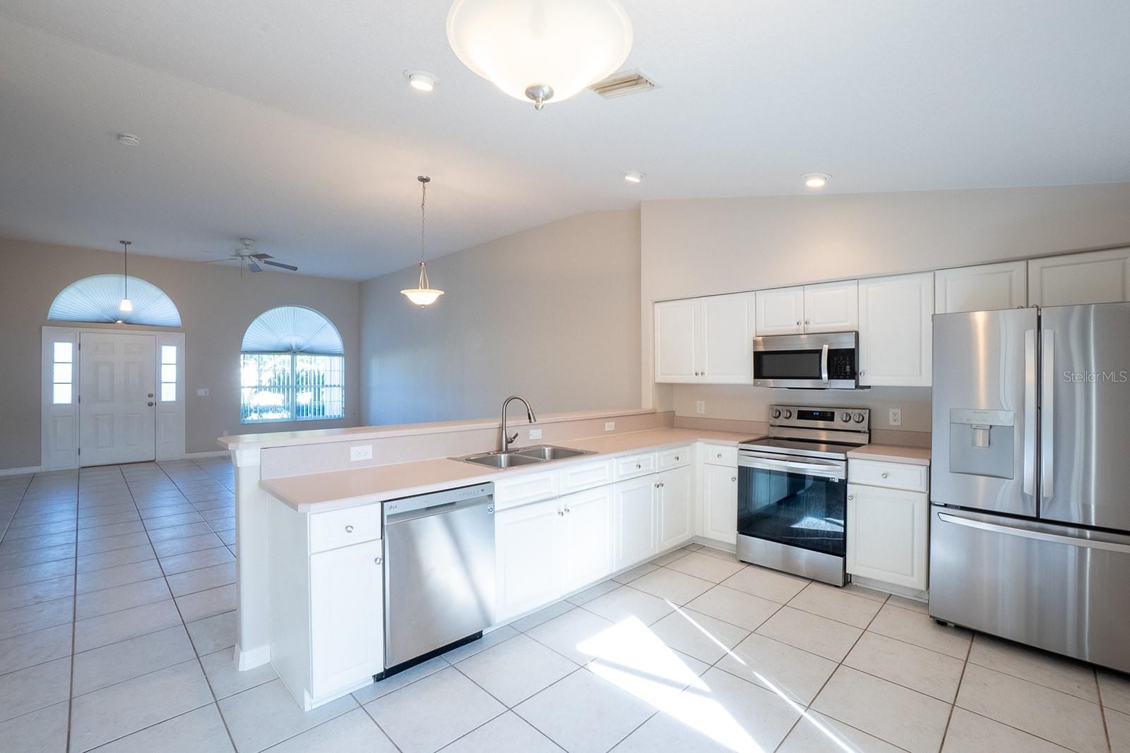 13 Buttonwood Ln, Palm Coast, FL 32137 photo