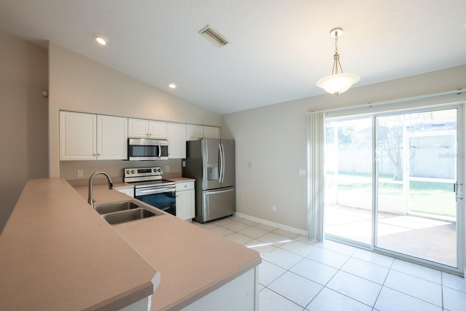 13 Buttonwood Ln, Palm Coast, FL 32137 photo