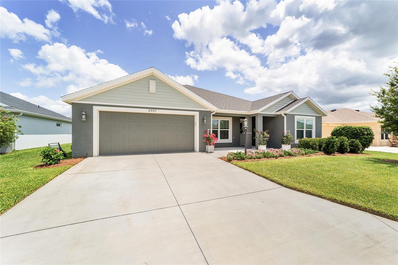 6557 Mcknight Loop, The Villages, FL 34762 photo