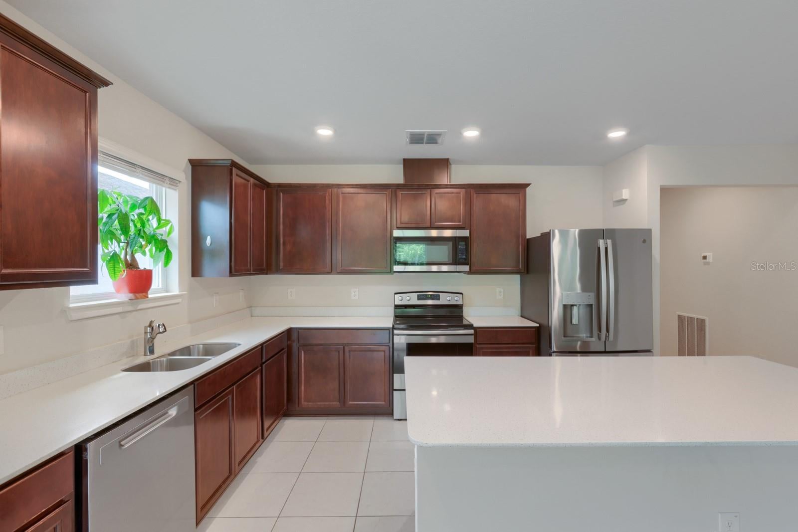 30169 Merilee Pl, Wesley Chapel, FL 33545 photo