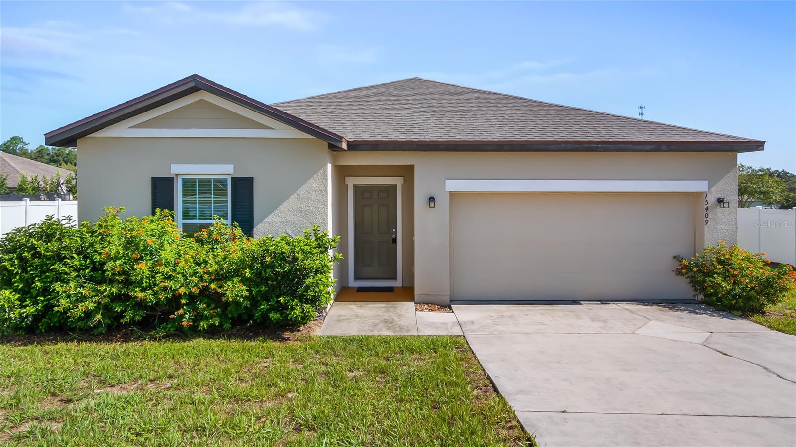 15409 Ivory Gull Ln, Mascotte, FL 34753
