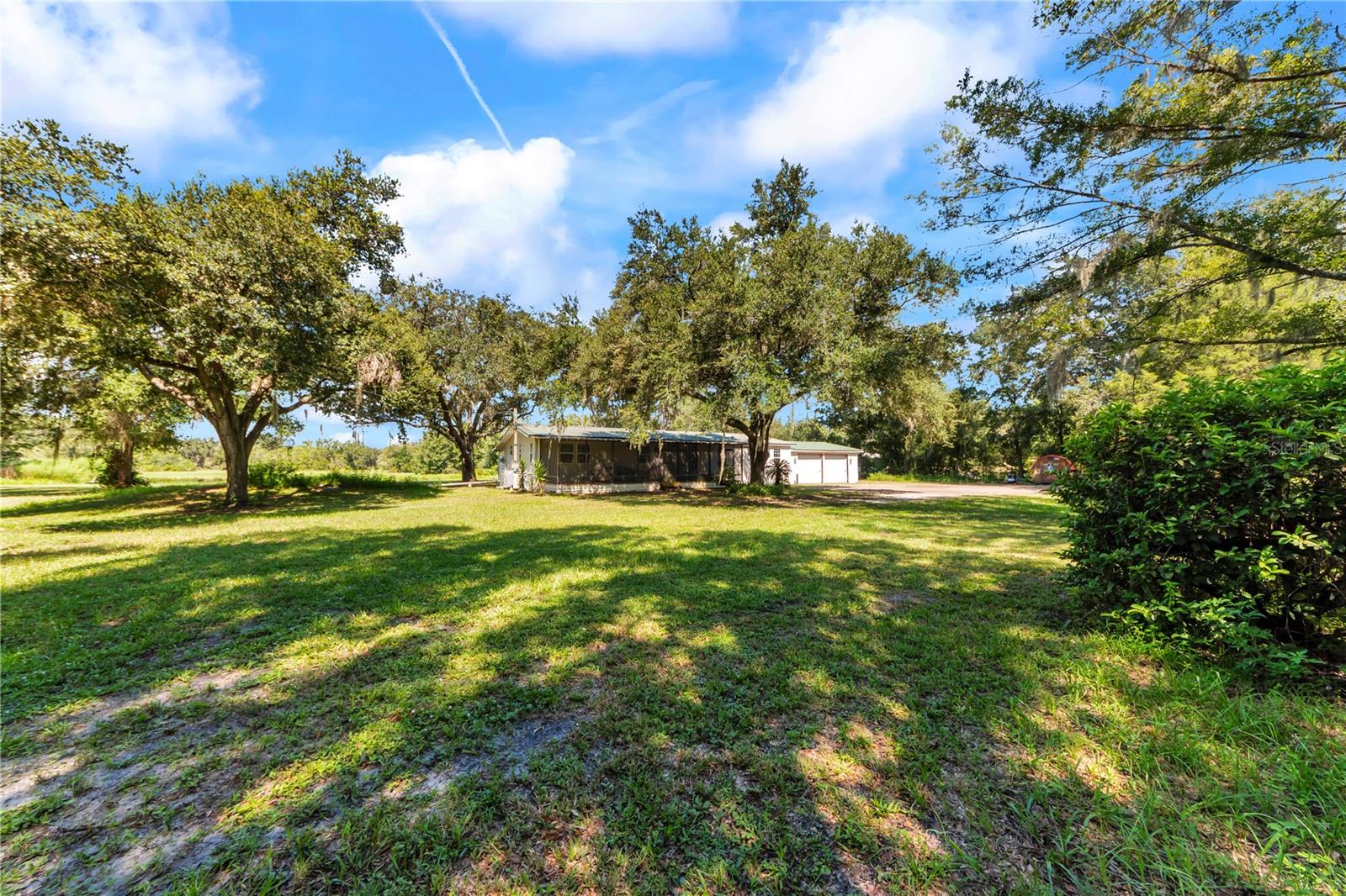 5753 Dormany Rd, Plant City, FL 33565