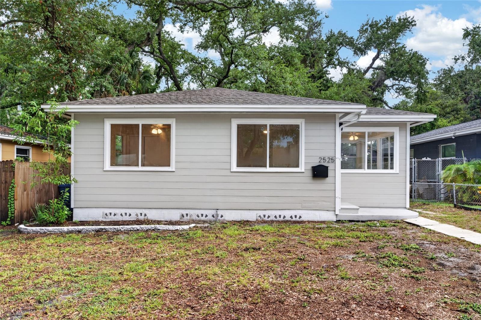 2525 21 St, Saint Petersburg, FL 33712