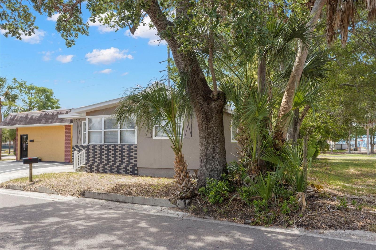 1015 Metto St, Clearwater, FL 33755 photo