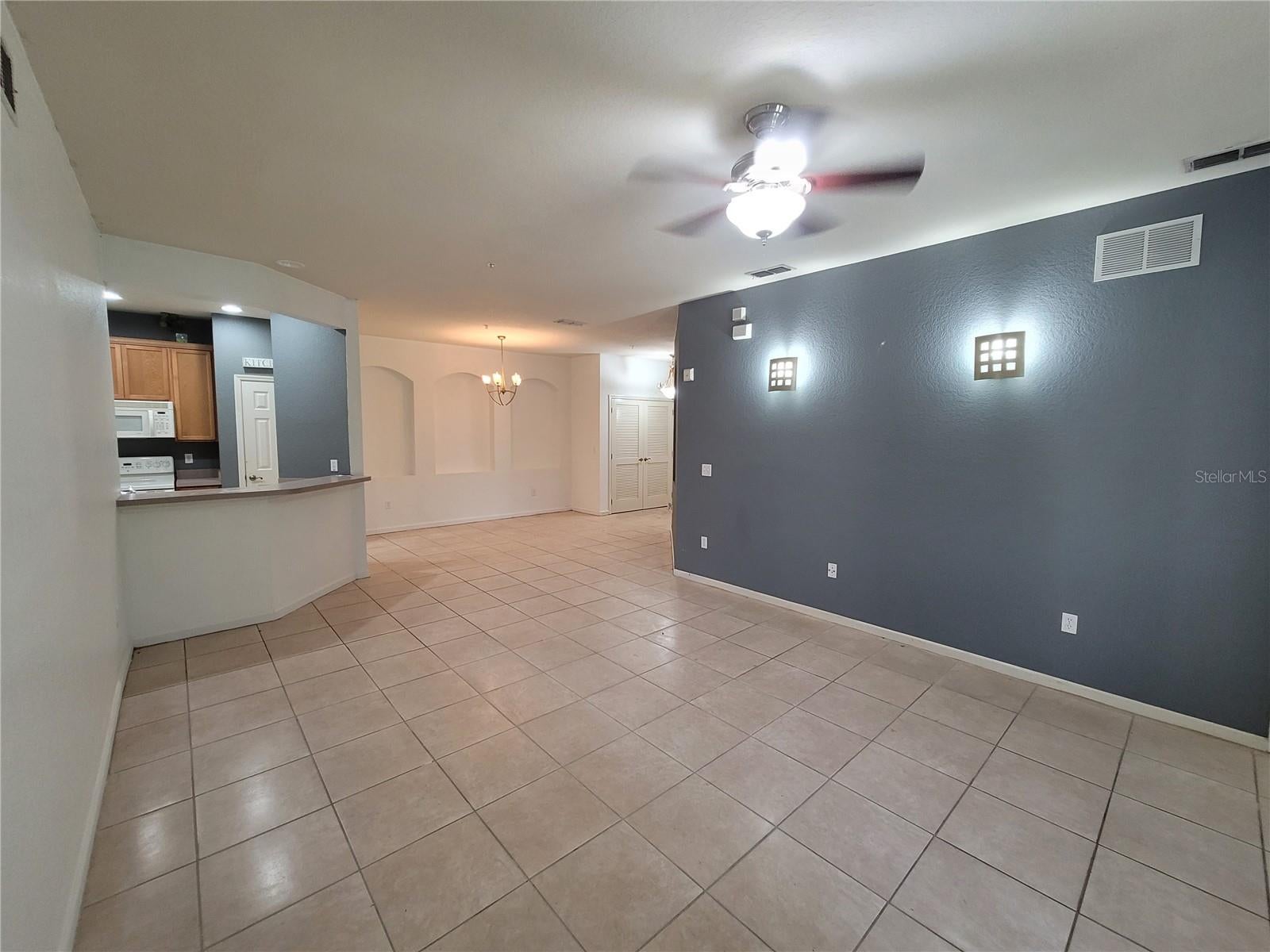 3321 Whitestone Cir #108, Kissimmee, FL 34741 photo