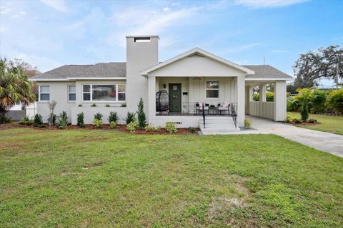 Single Family Residence in LAKELAND FL 2814 COVENTRY AVENUE.jpg