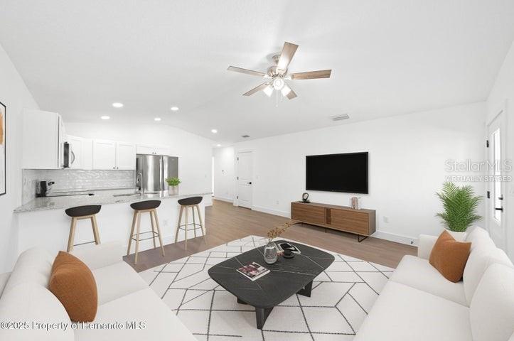 12470 Barnevelde Rd, Weeki Wachee, FL 34614 photo
