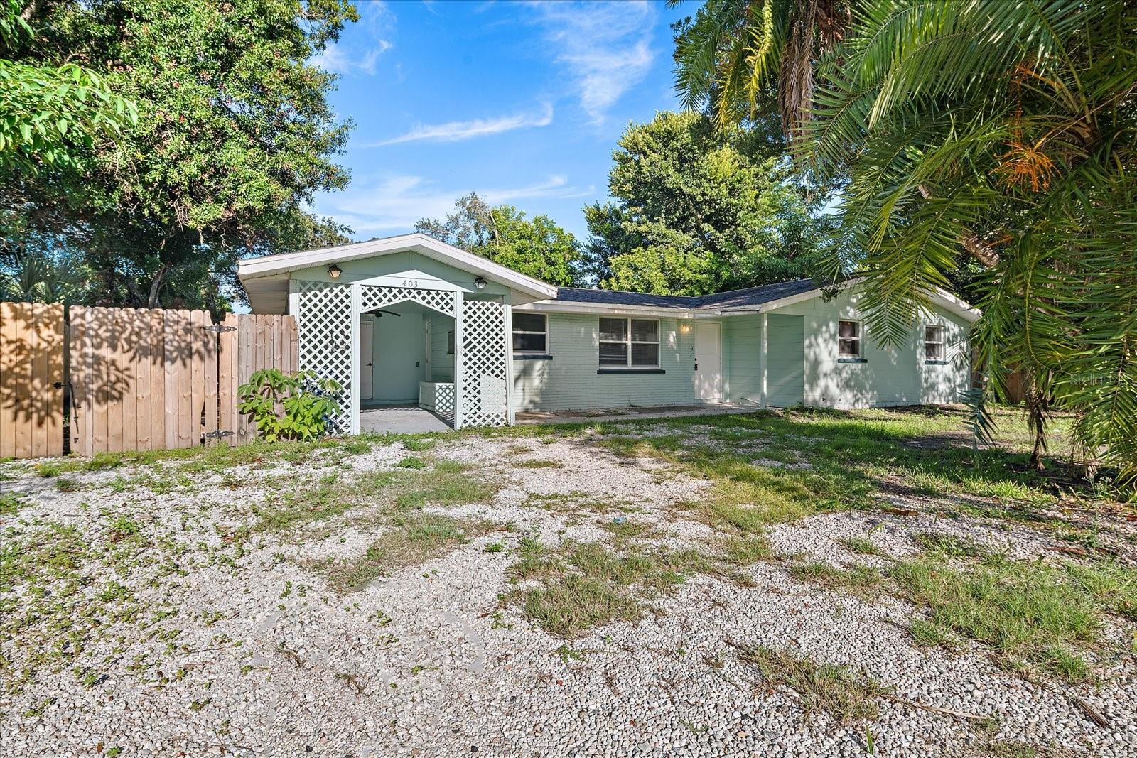 403 Pinewood Ave, Nokomis, FL 34275