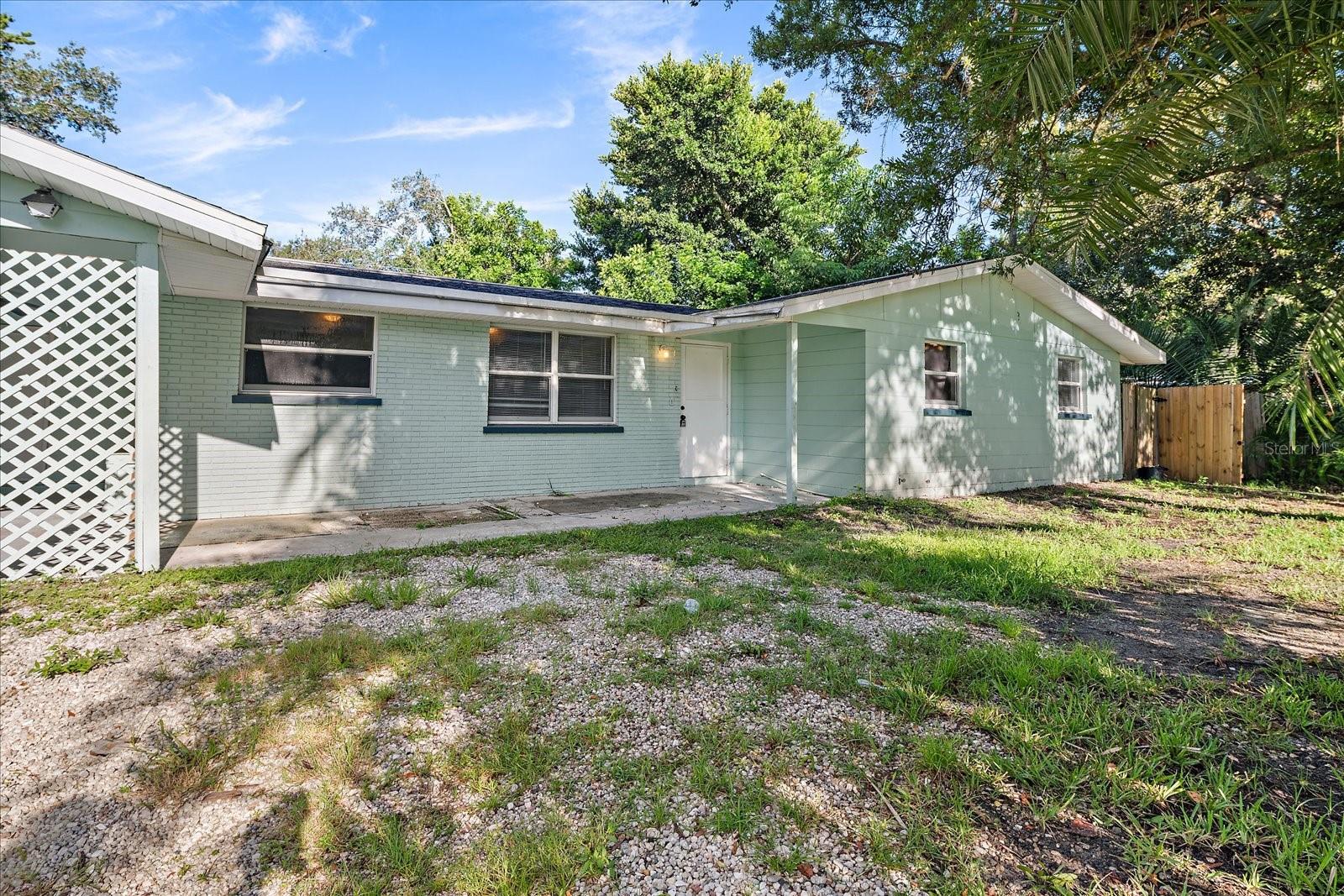 403 Pinewood Ave, Nokomis, FL 34275 photo