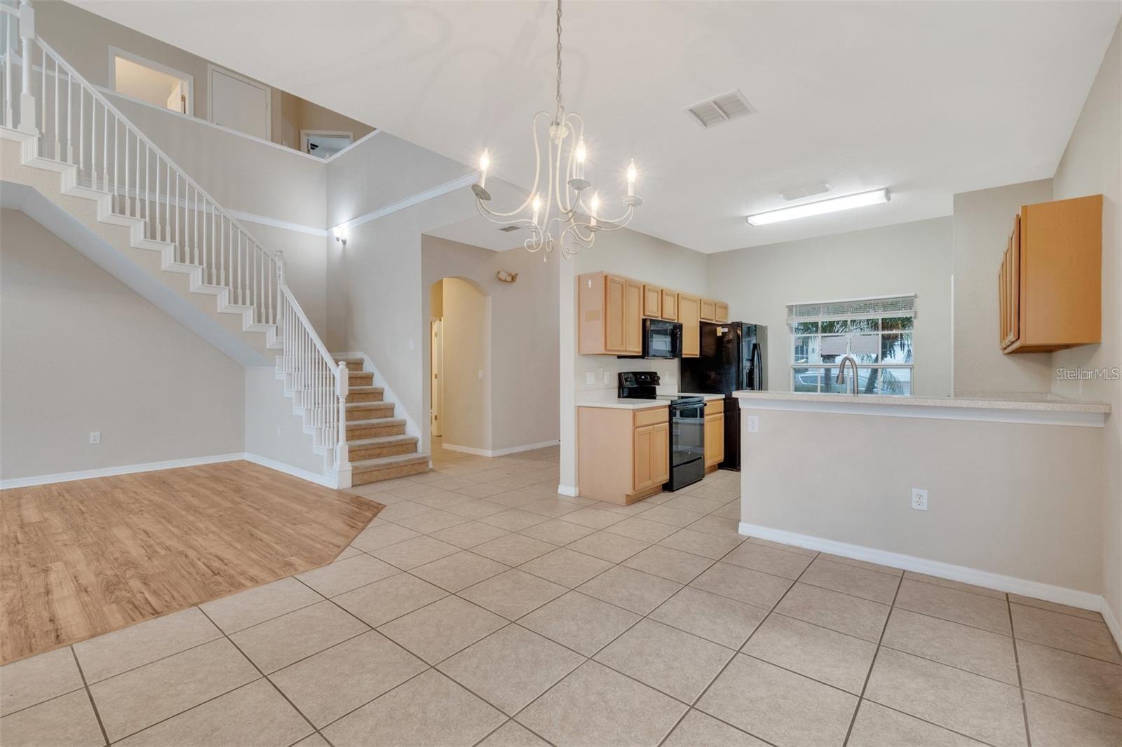 318 Windsor Pl, Davenport, FL 33896 photo