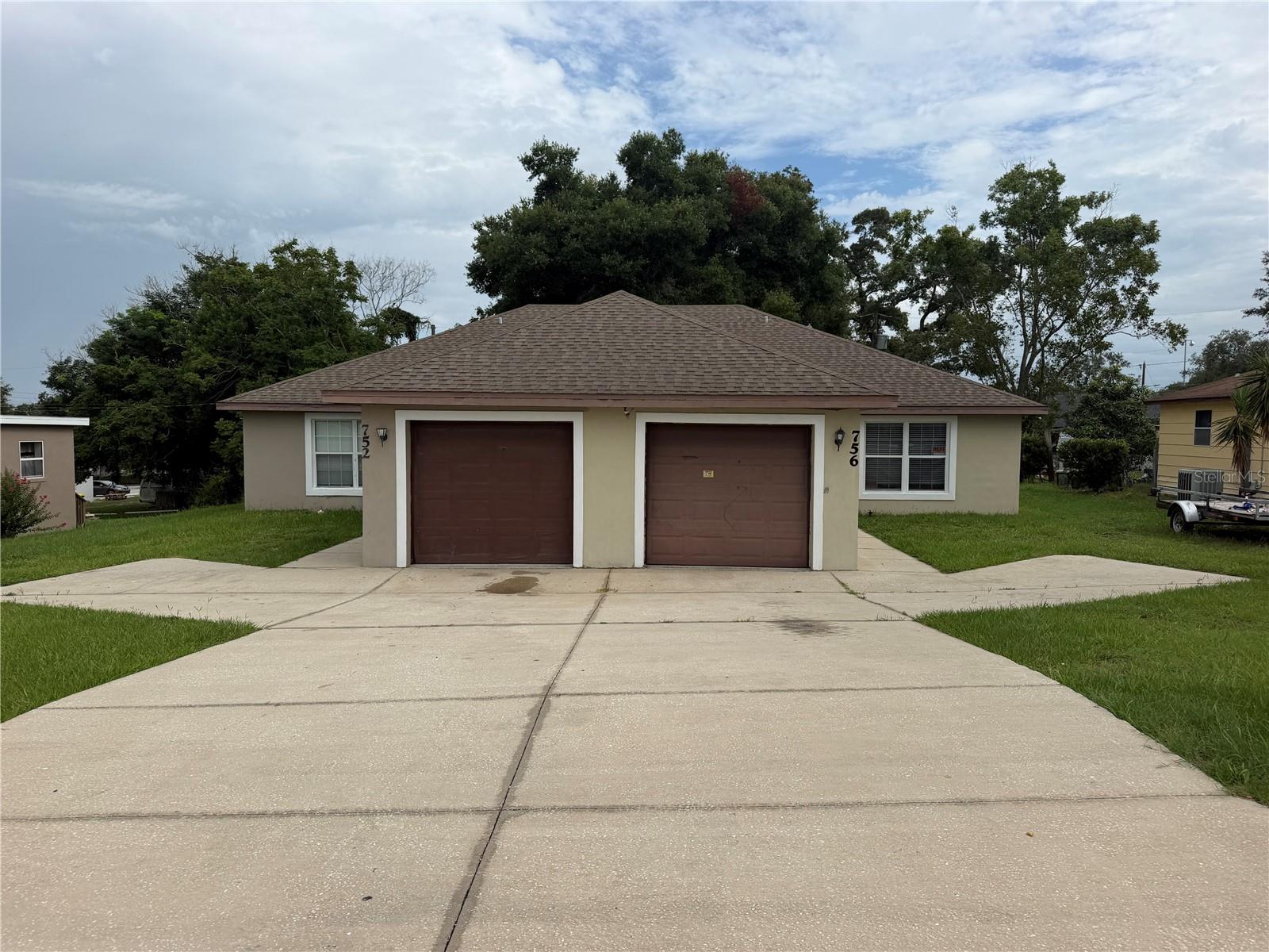 752 E Broome St, Clermont, FL 34711 photo