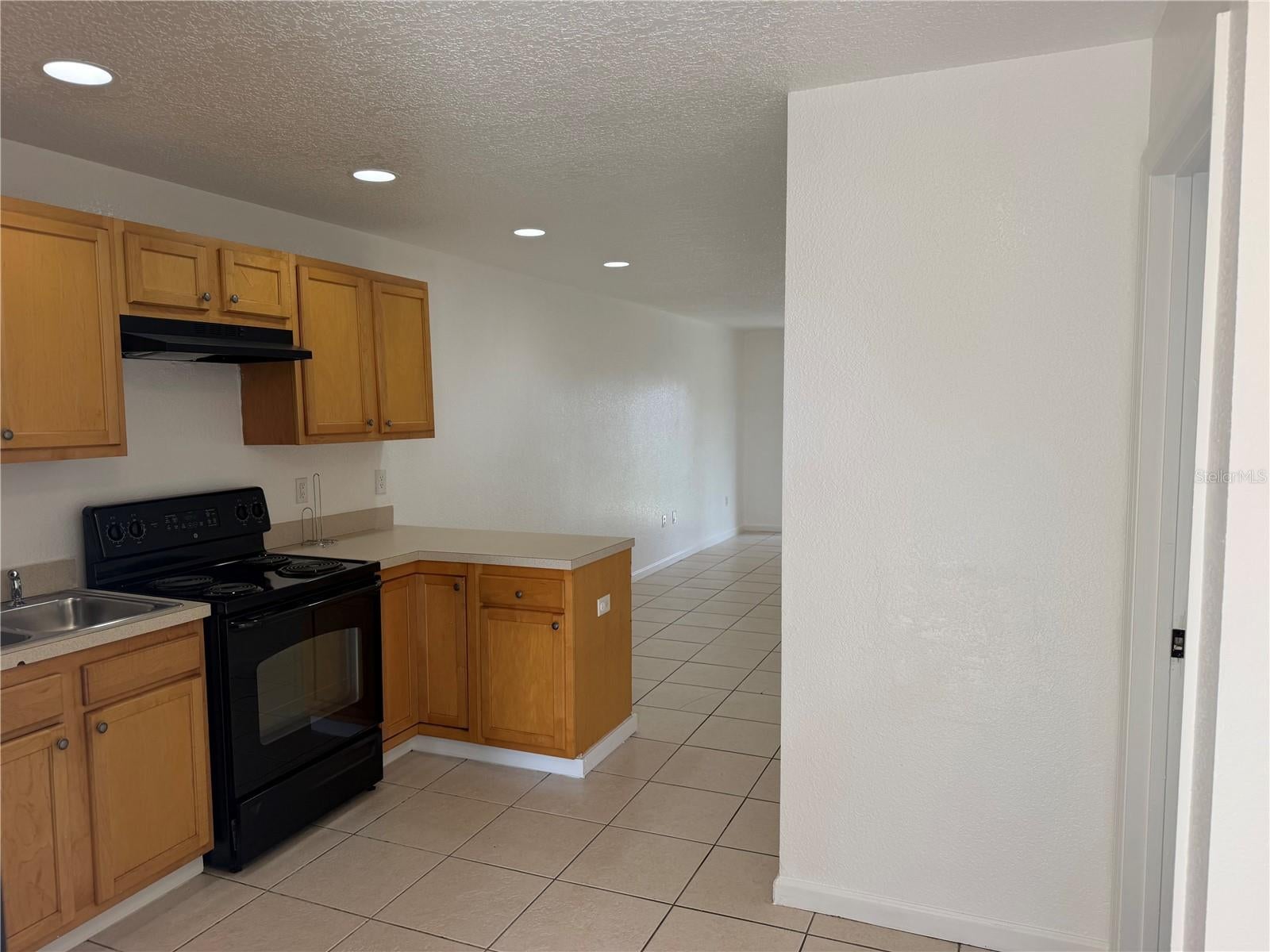 752 E Broome St, Clermont, FL 34711 photo