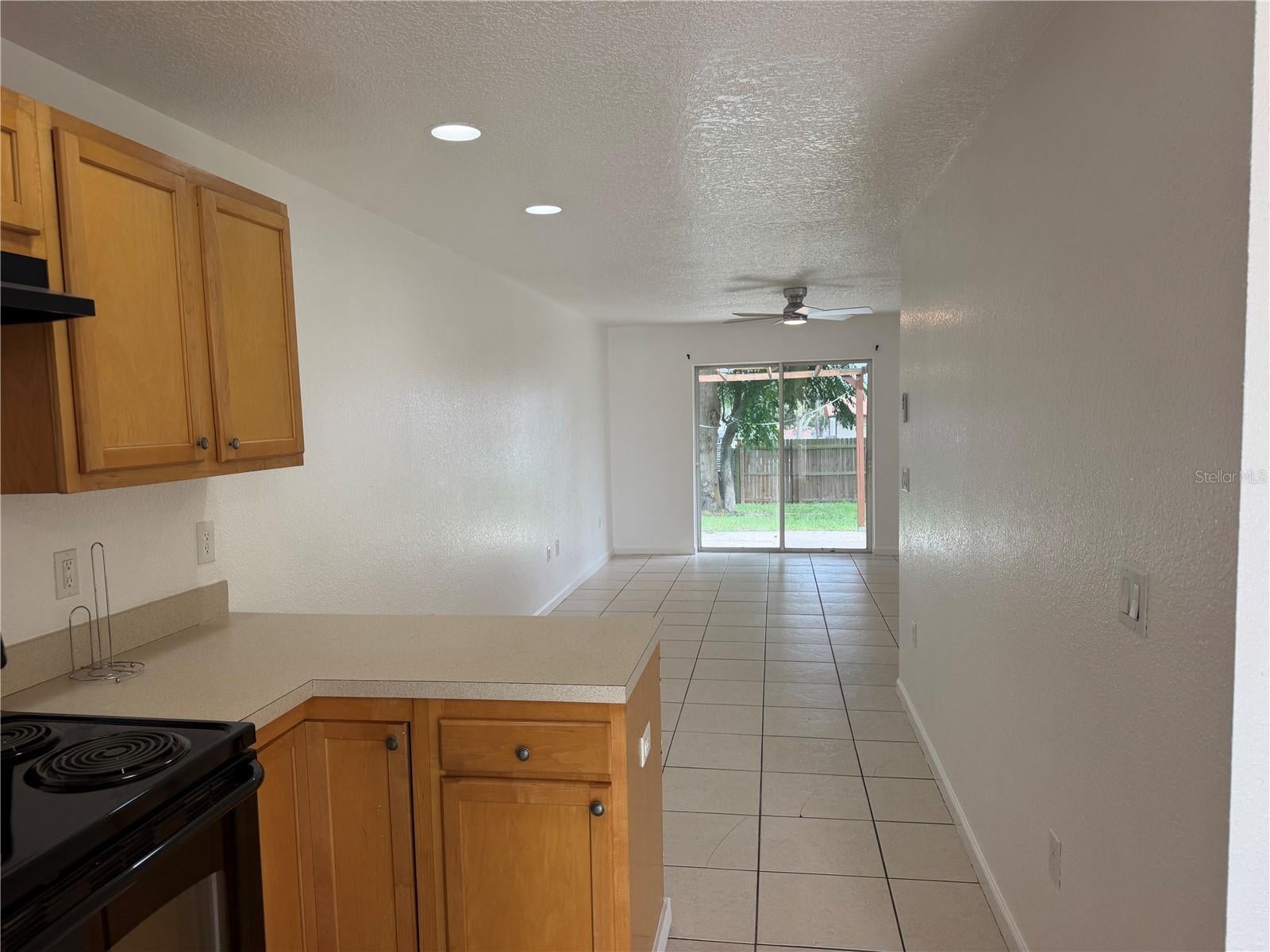 752 E Broome St, Clermont, FL 34711 photo