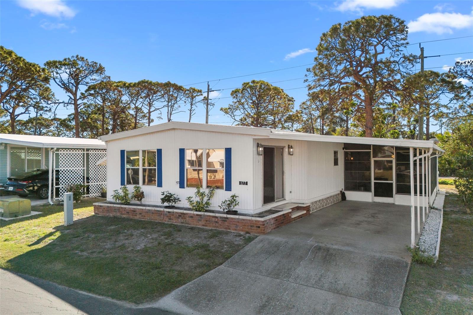 177 S Fiji Cir, Englewood, FL 34223 photo