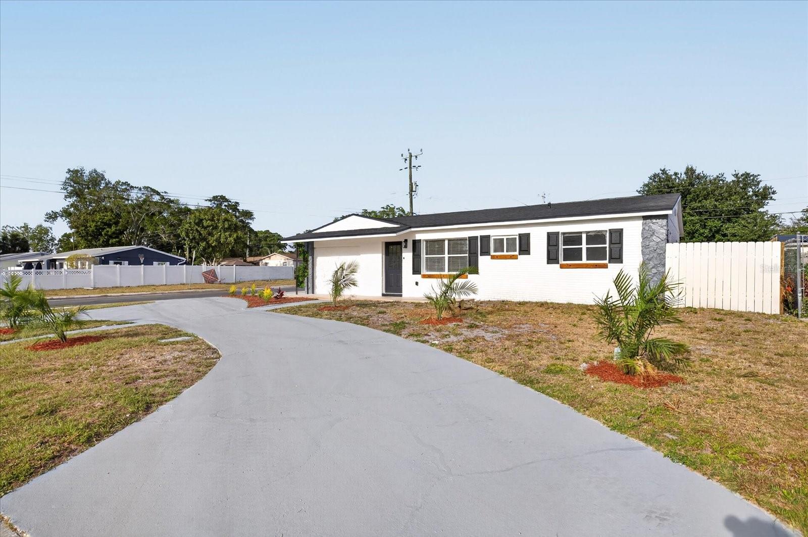 13589 120 St, Largo, FL 33778 photo