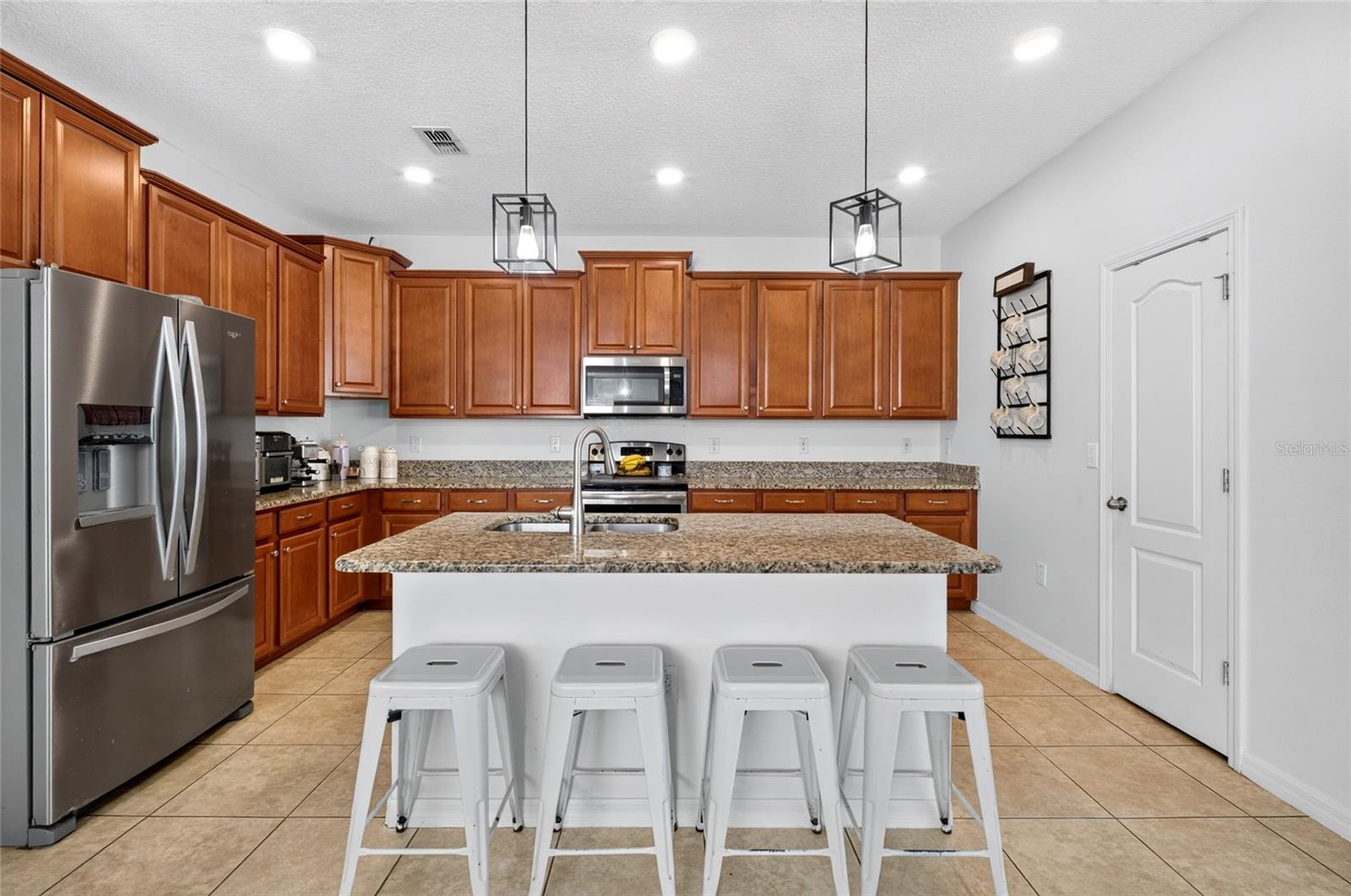 4841 Havilland Dr, Mount Dora, FL 32757 photo