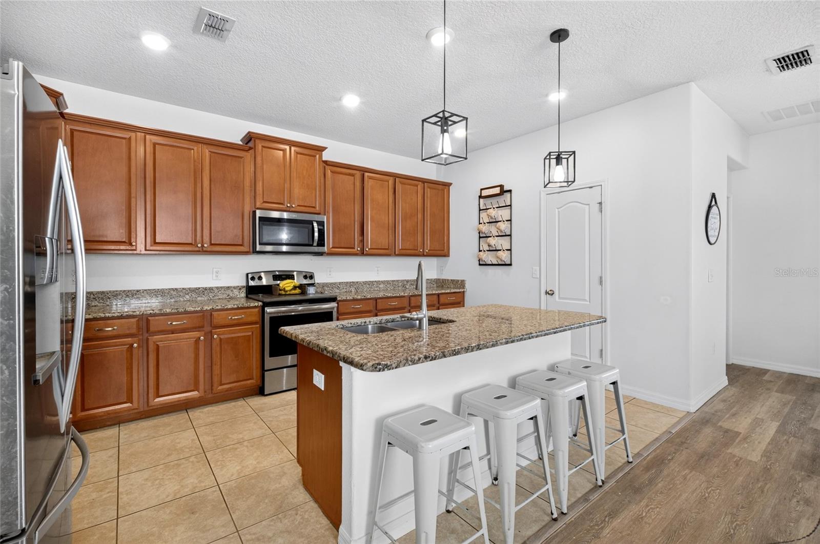 4841 Havilland Dr, Mount Dora, FL 32757 photo