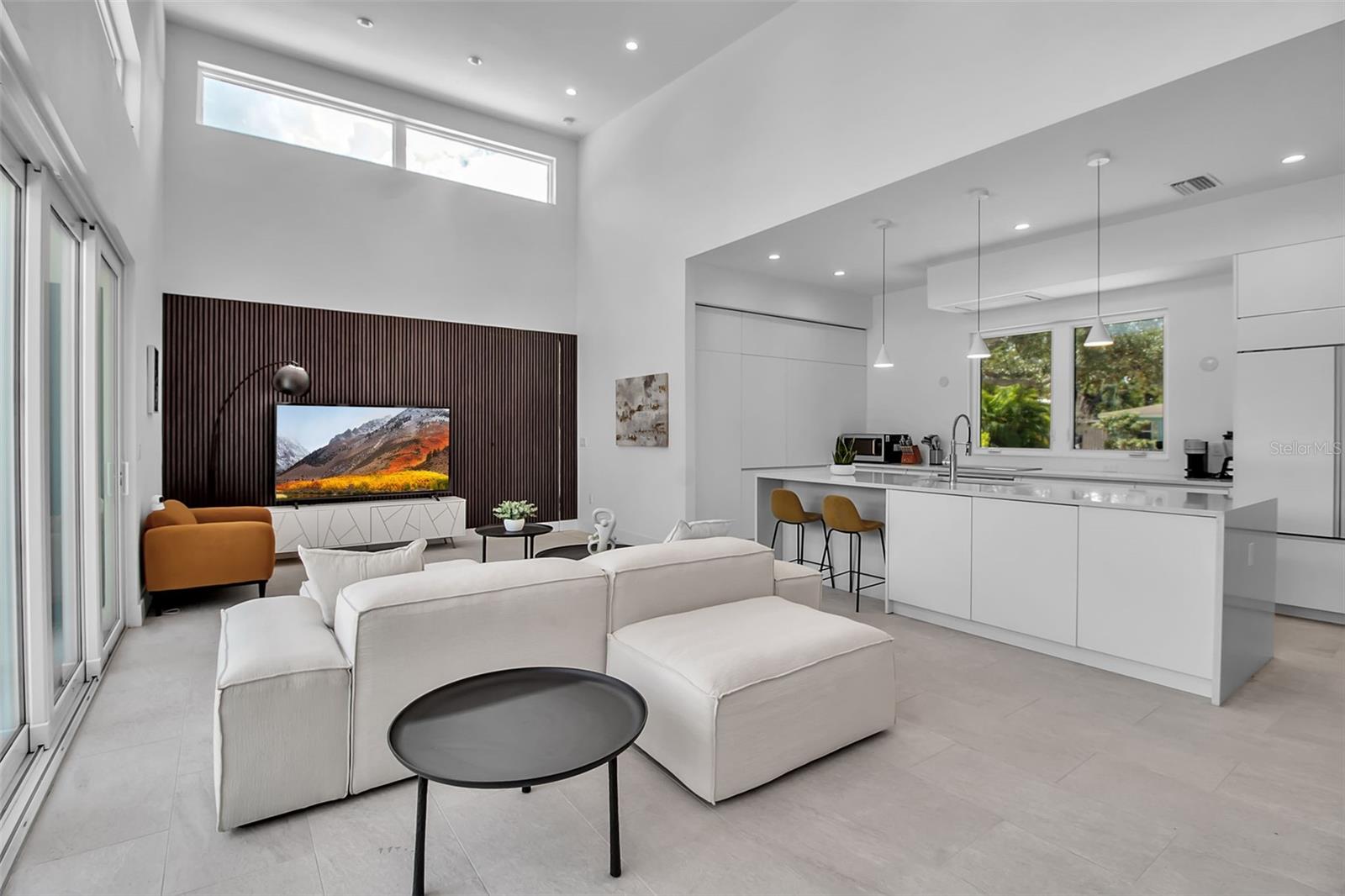 2231 Wood St, Sarasota, FL 34237 photo