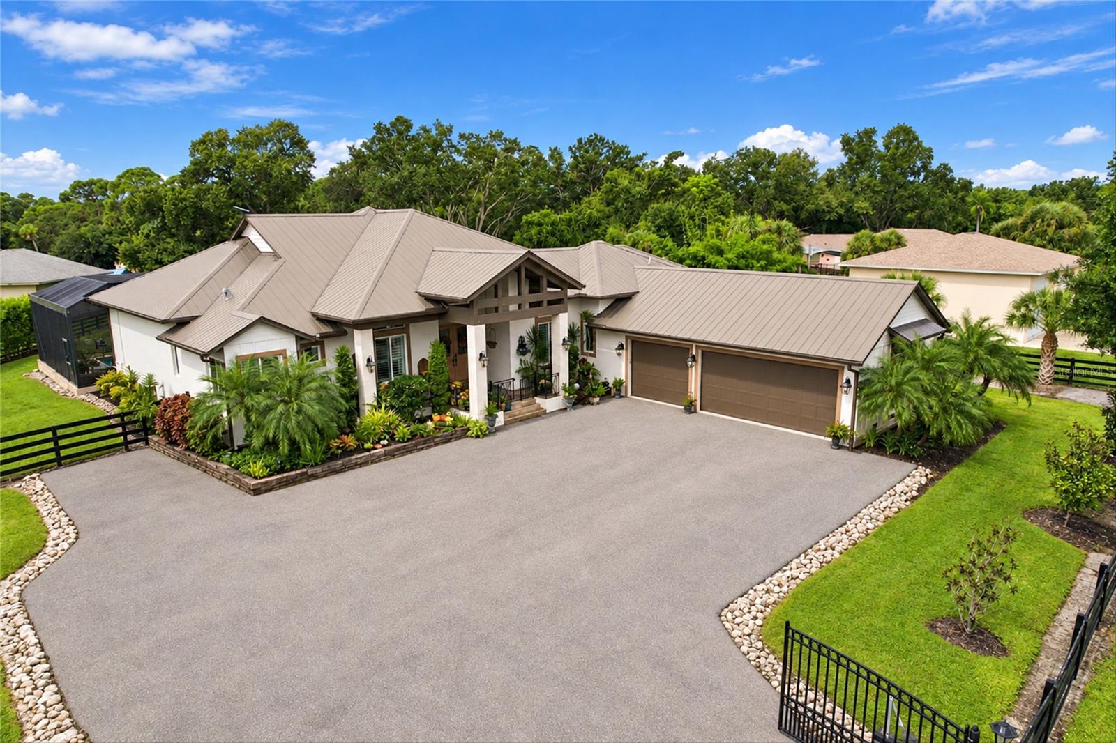 1501 Sweetland St, Nokomis, FL 34275