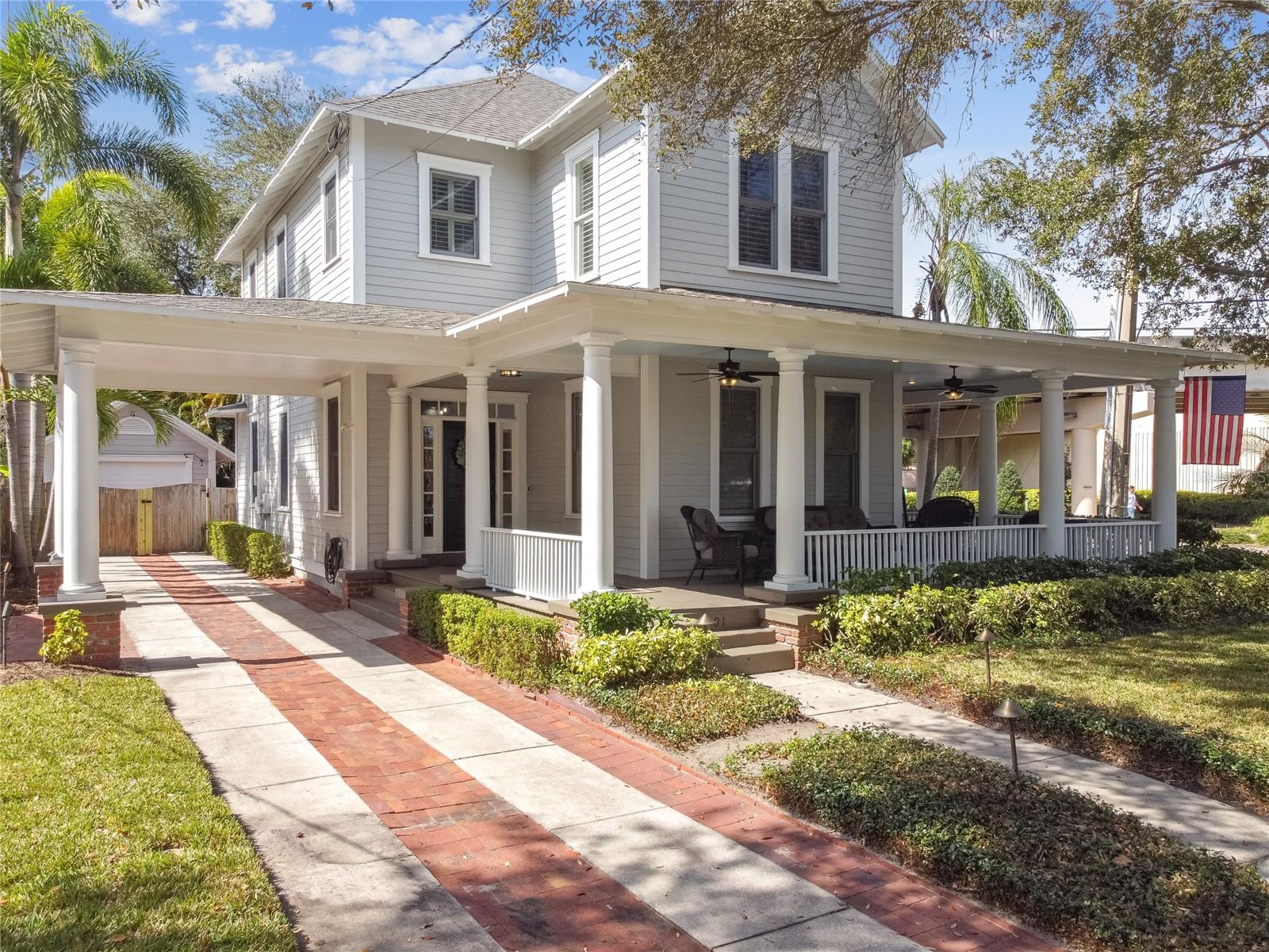 701 Packwood Ave, Tampa, FL 33606