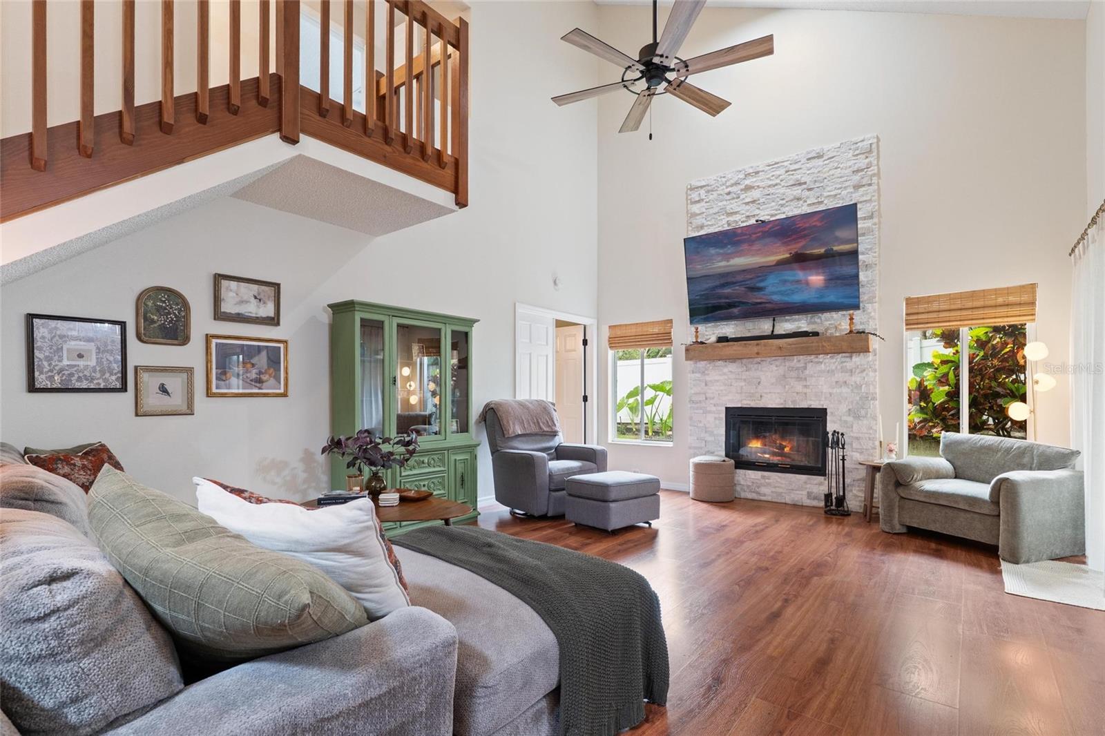 3274 Montrose Cir, Palm Harbor, FL 34684 photo