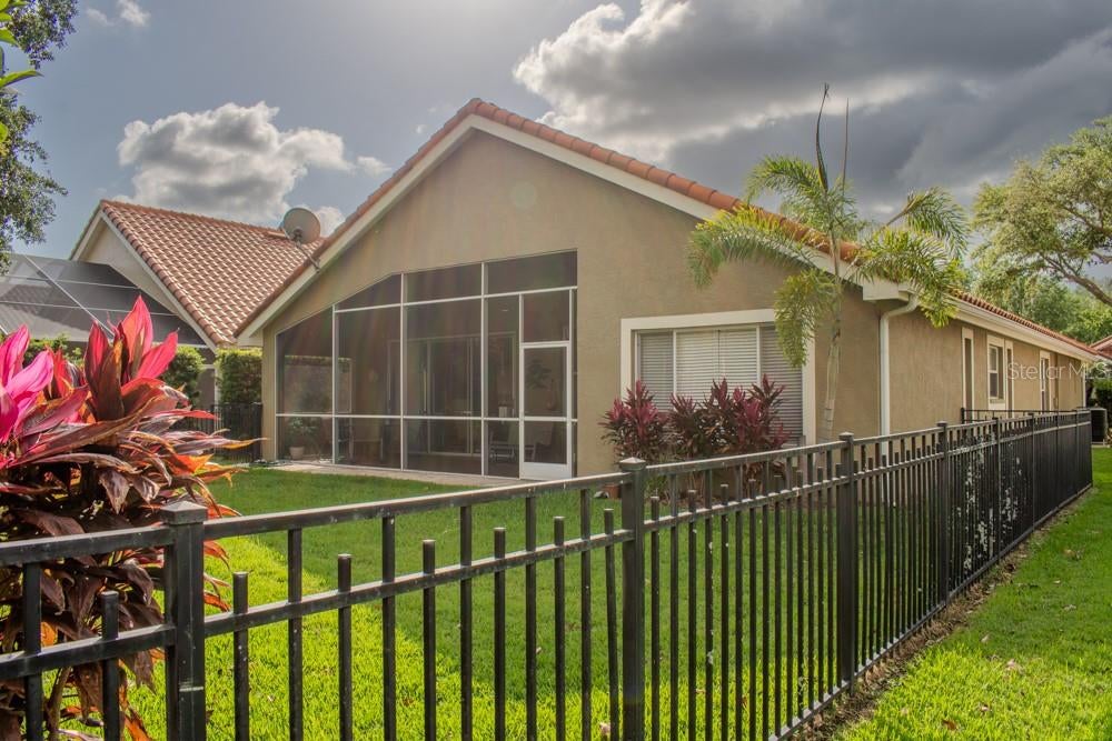 18919 Place Marquette, Lutz, FL 33558 photo