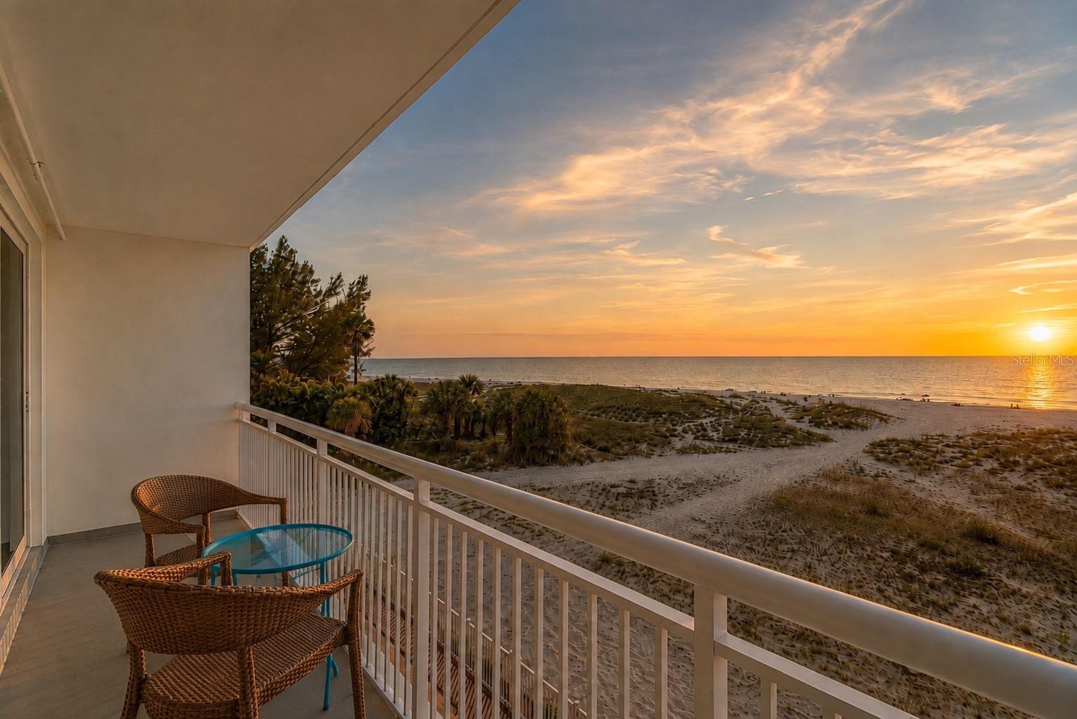 10116 Gulf Blvd, Treasure Island, FL 33706