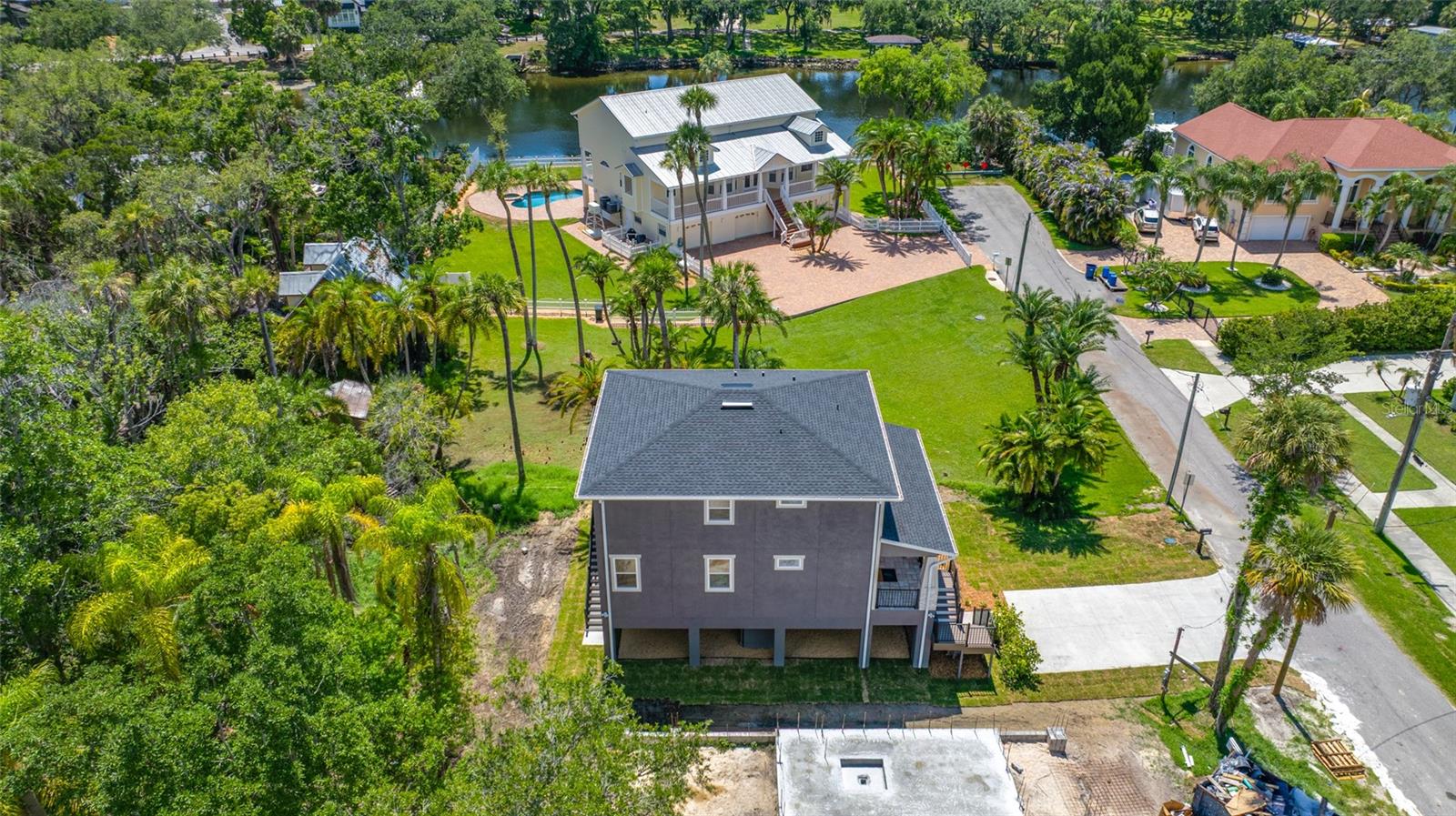 1004 W Henry Ave, Tampa, FL 33604 photo