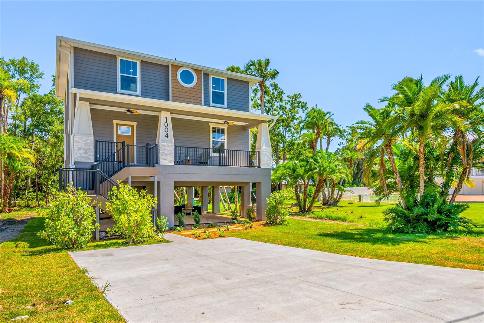 1004 Henry Ave, Tampa, FL 33604
