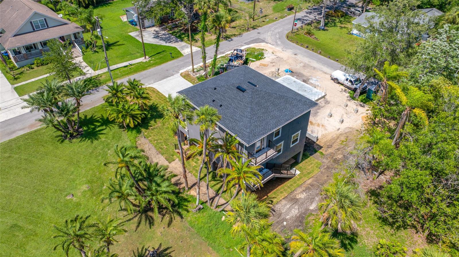 1004 W Henry Ave, Tampa, FL 33604 photo