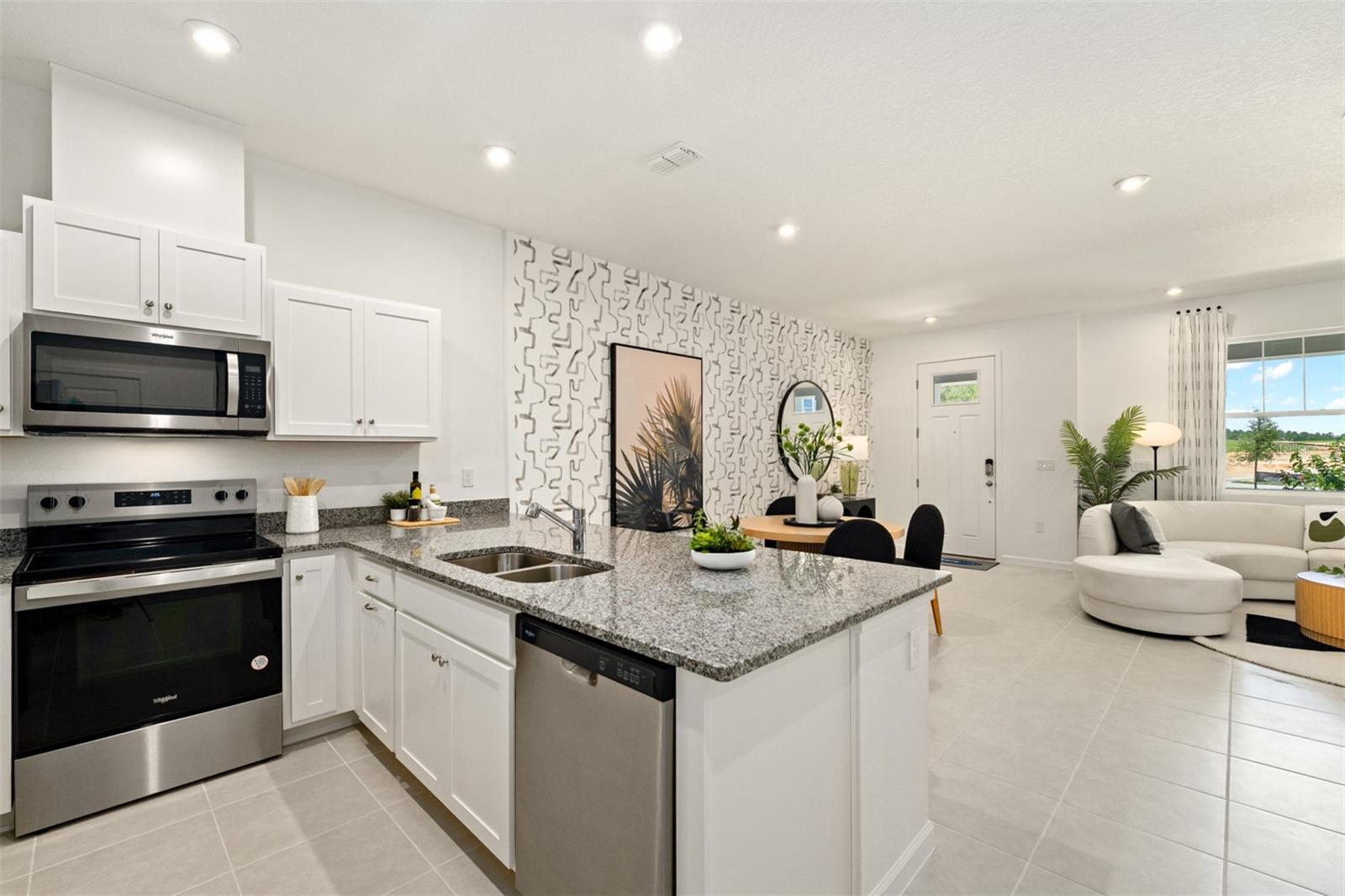 2836 Camellia Flower St, Apopka, FL 32703 photo