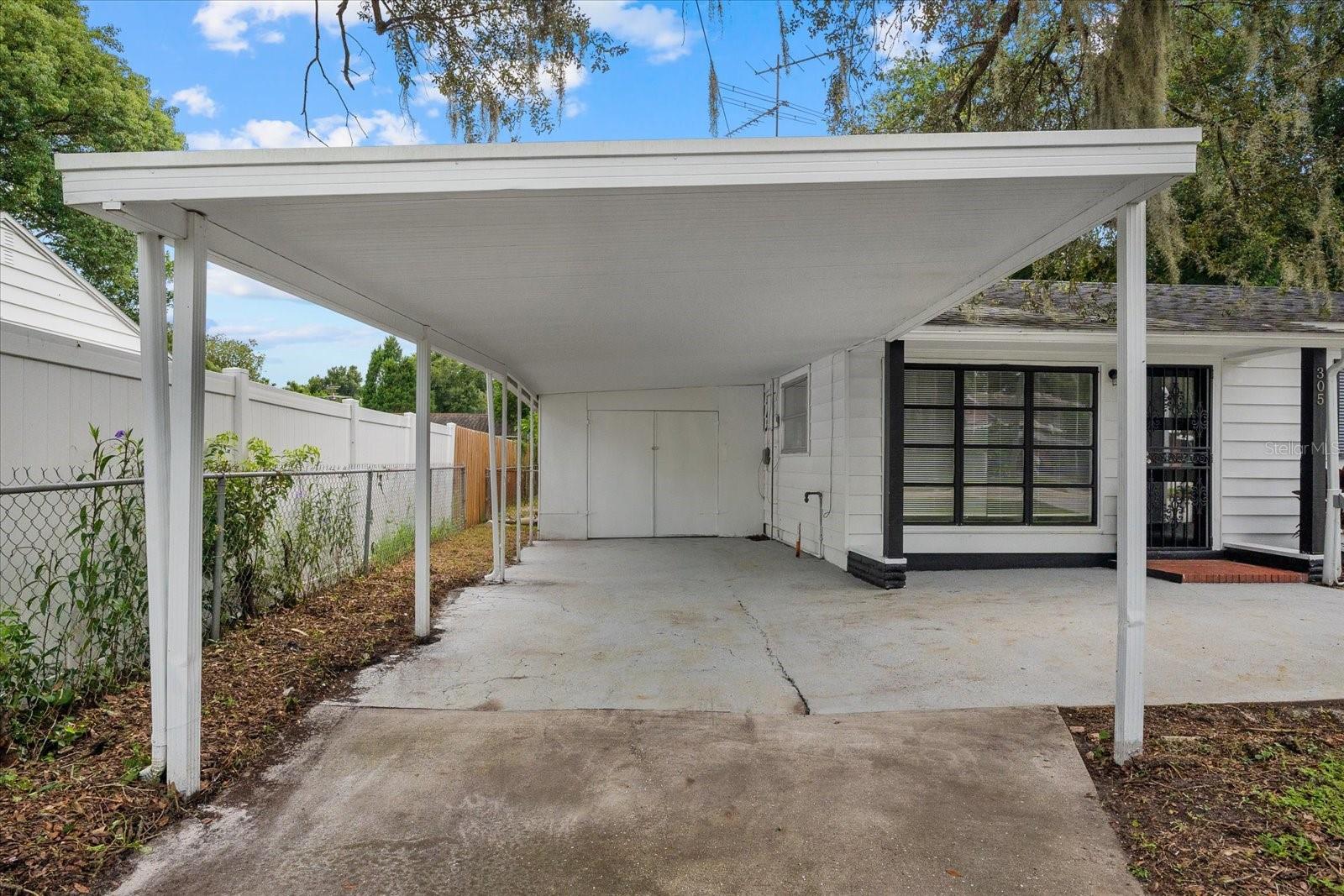305 E Bougainvillea Ave, Tampa, FL 33612 photo