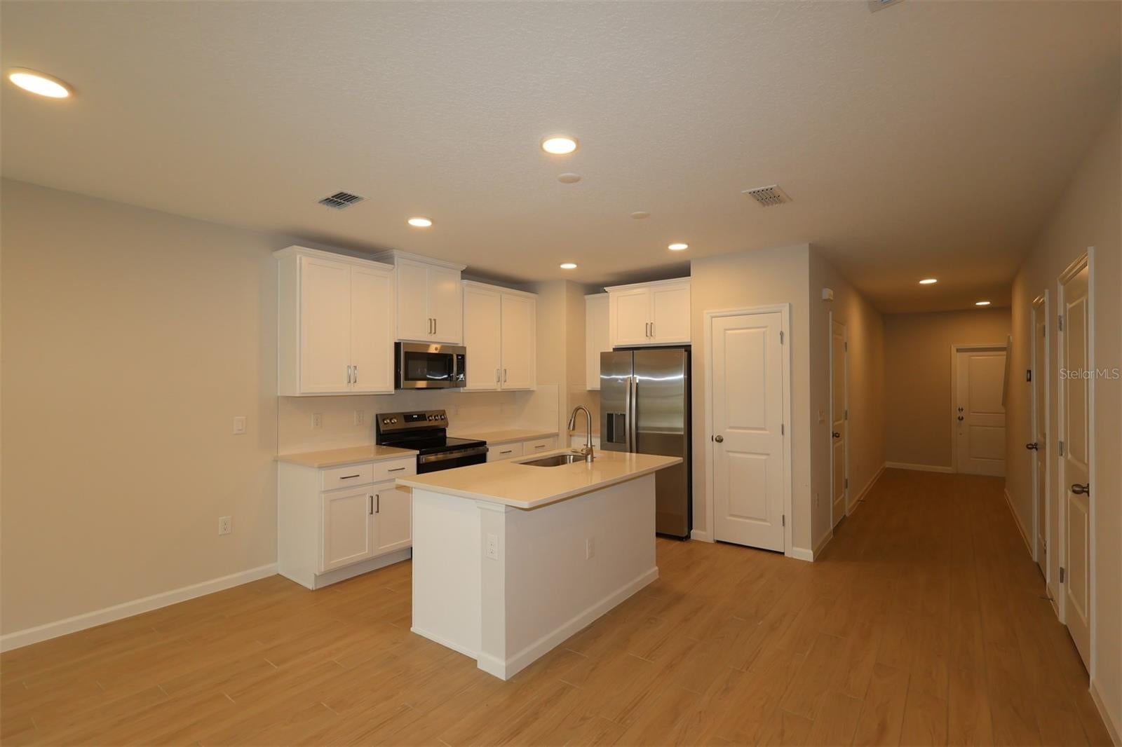 6108 Fellow Wagon Way, Orlando, FL 32822 photo