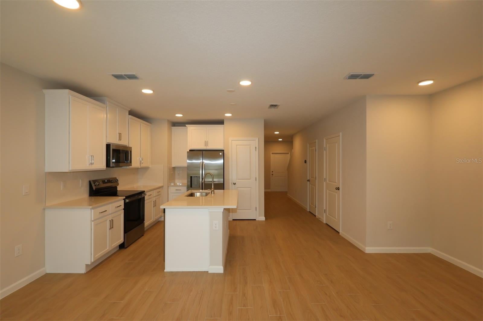 6108 Fellow Wagon Way, Orlando, FL 32822 photo