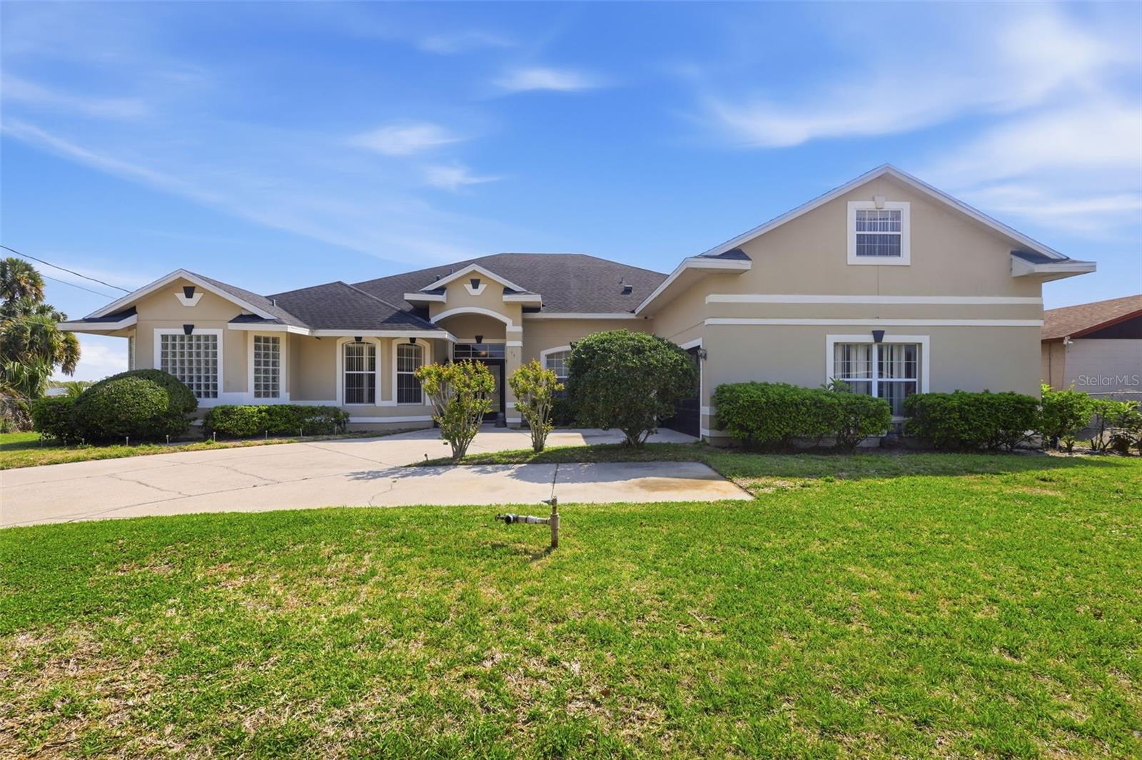 1051 Dunbar Ave, Sanford, FL 32771