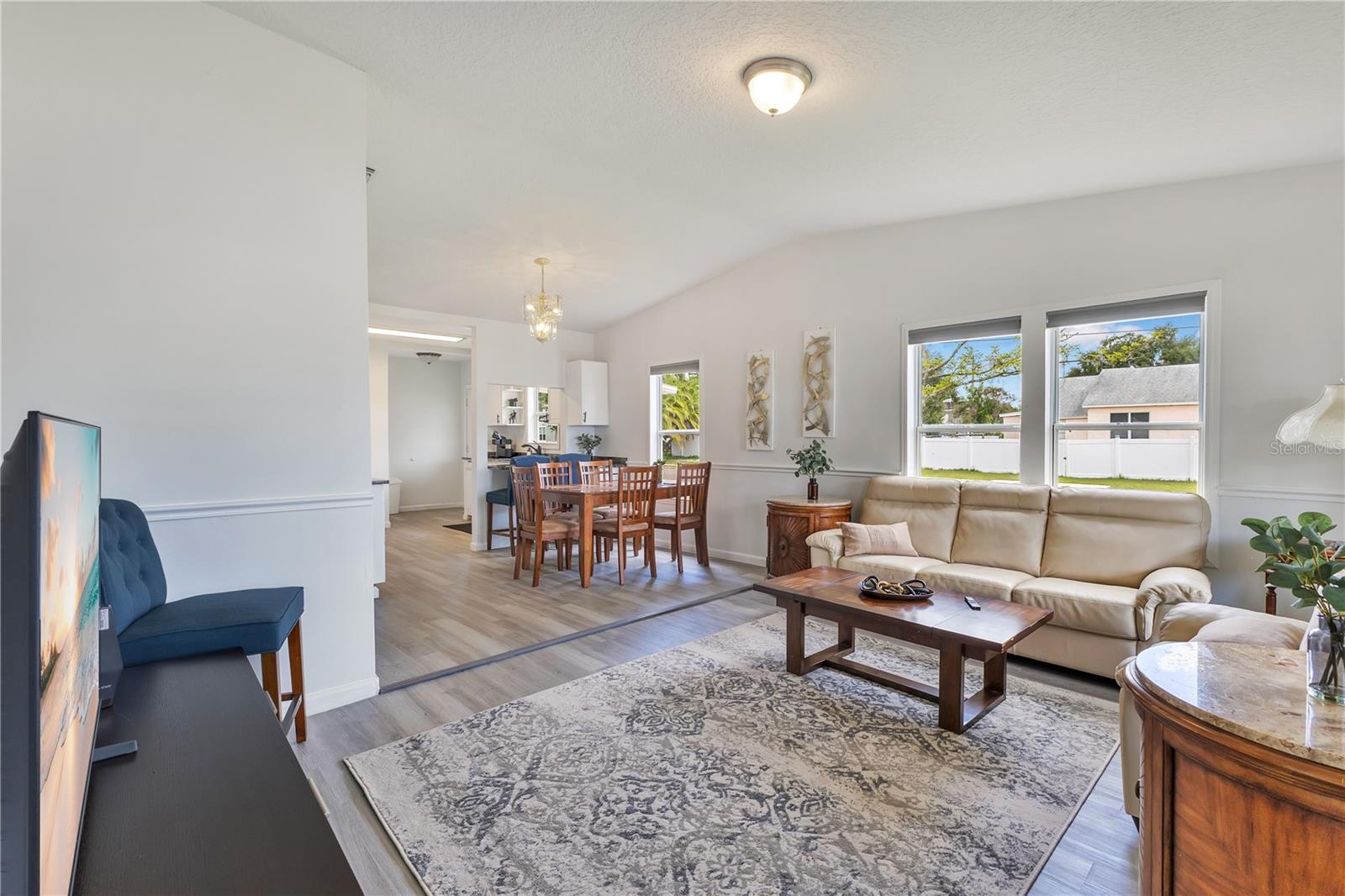 704 S Clyde Ave, Kissimmee, FL 34741 photo
