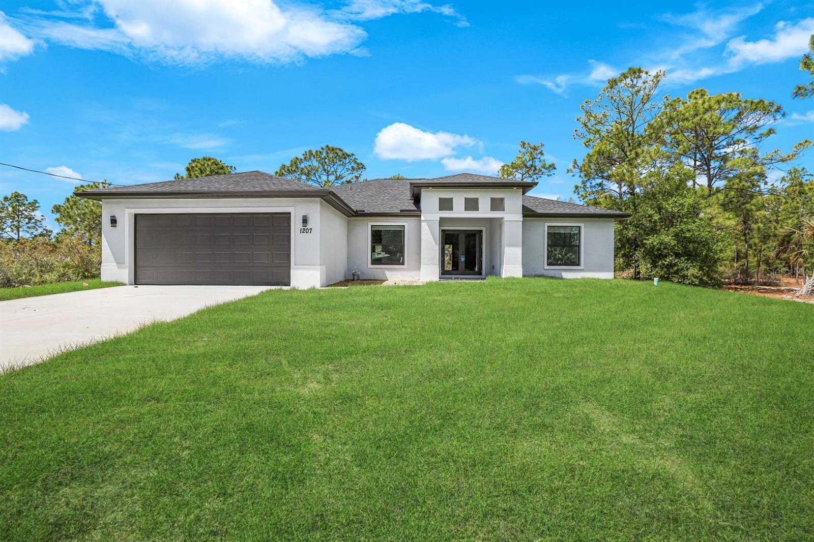 3201 35 St, Lehigh Acres, FL 33971