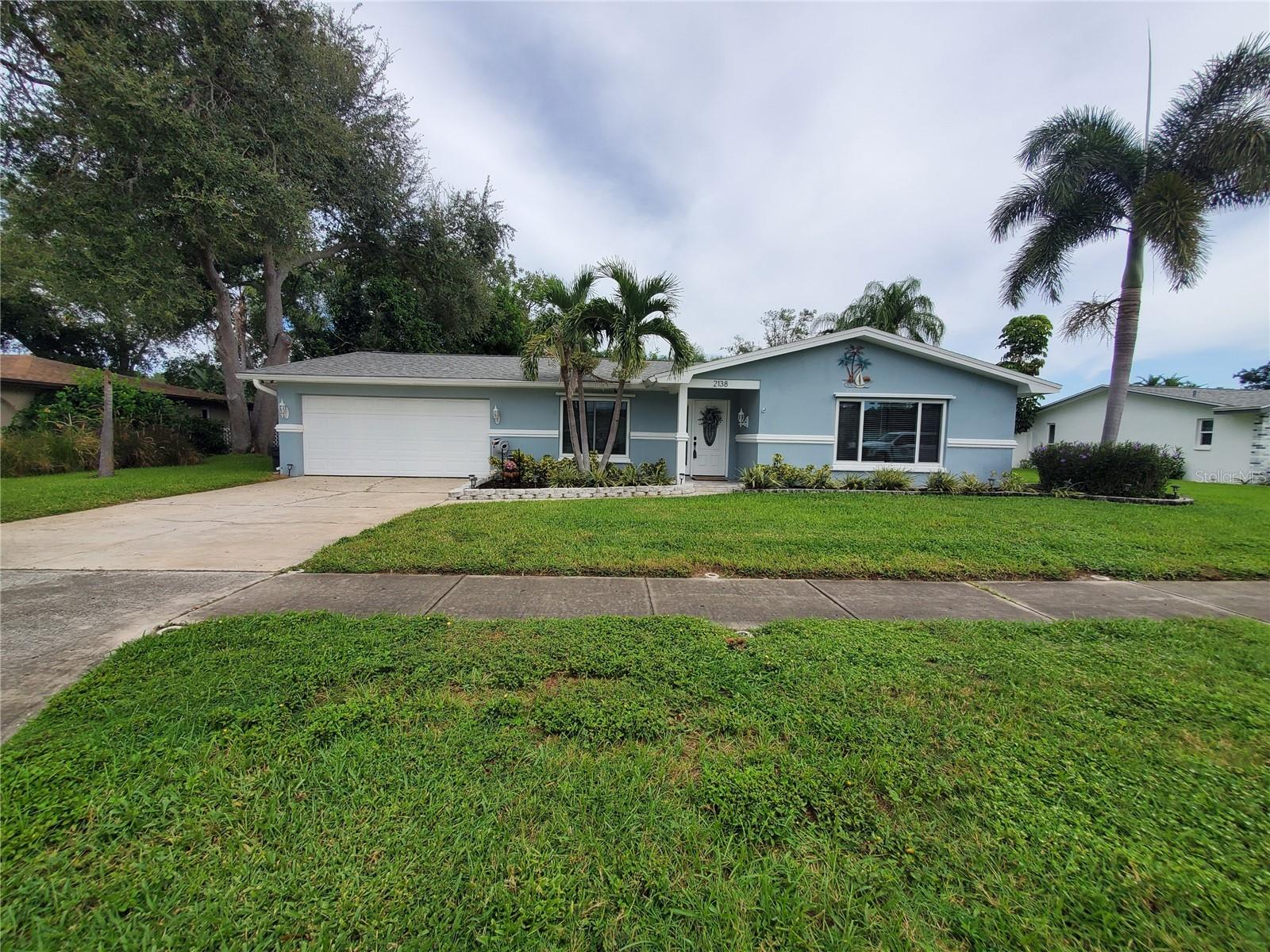 2138 Grove Pl, Clearwater, FL 33764