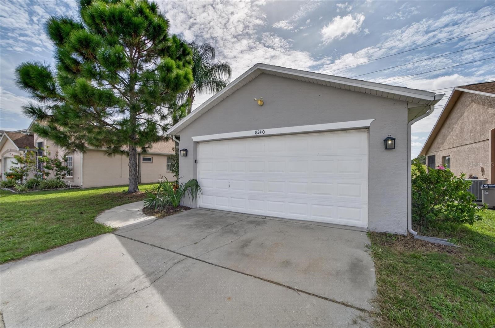 8240 National Dr, Port Richey, FL 34668 photo