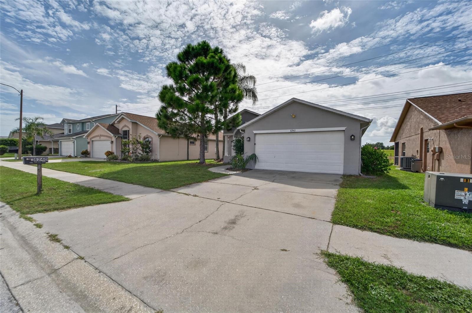 8240 National Dr, Port Richey, FL 34668 photo