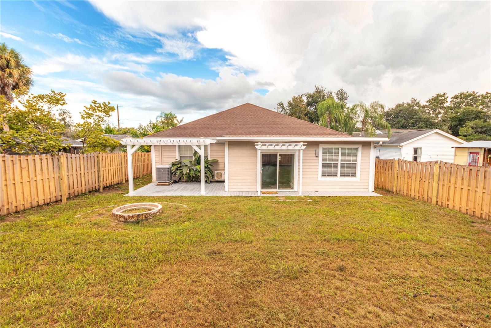 6020 Montana Ave, New Port Richey, FL 34653 photo