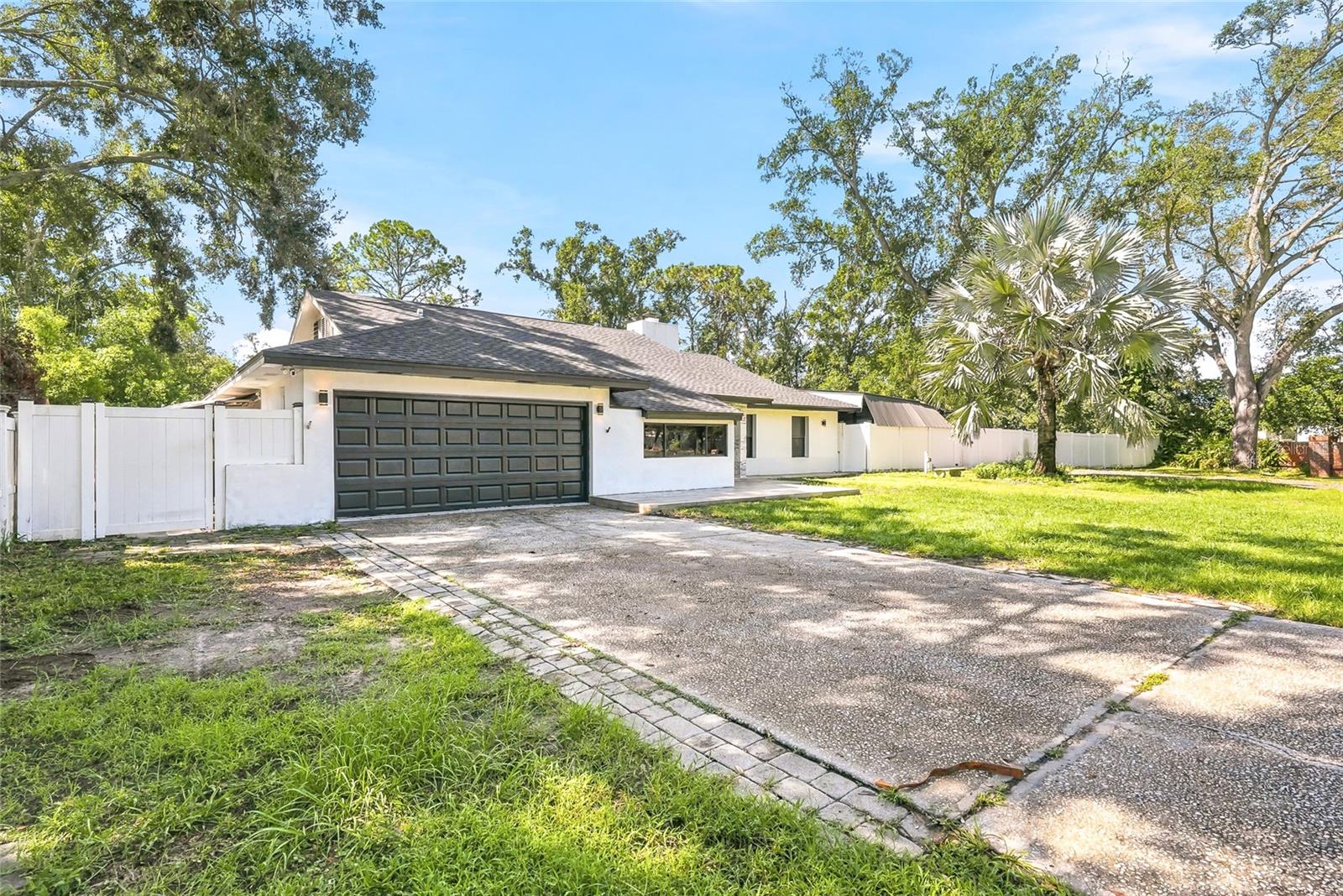 12726 Barrett Dr, Tampa, FL 33624 photo