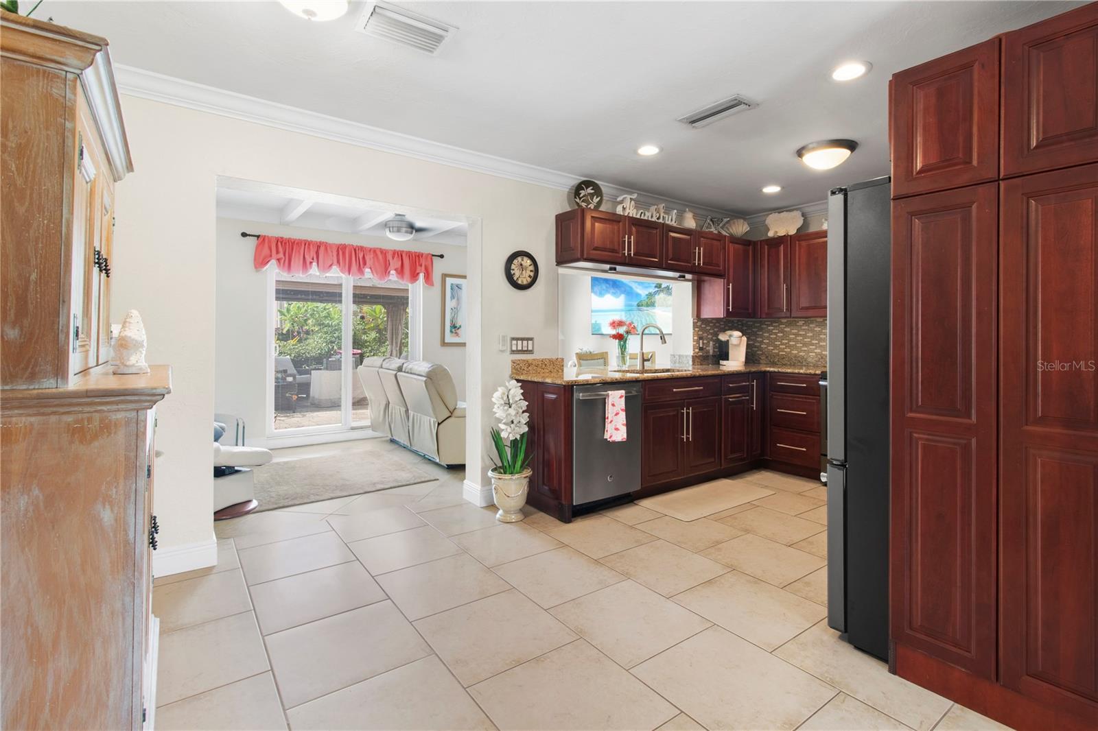3326 Bougainvillea St, Sarasota, FL 34239 photo