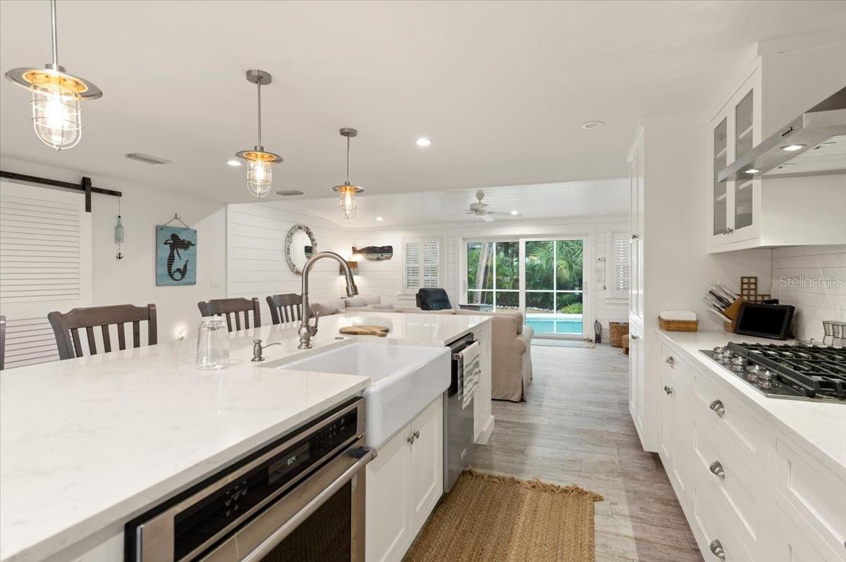 5125 Sandy Beach Ave, Sarasota, FL 34242 photo